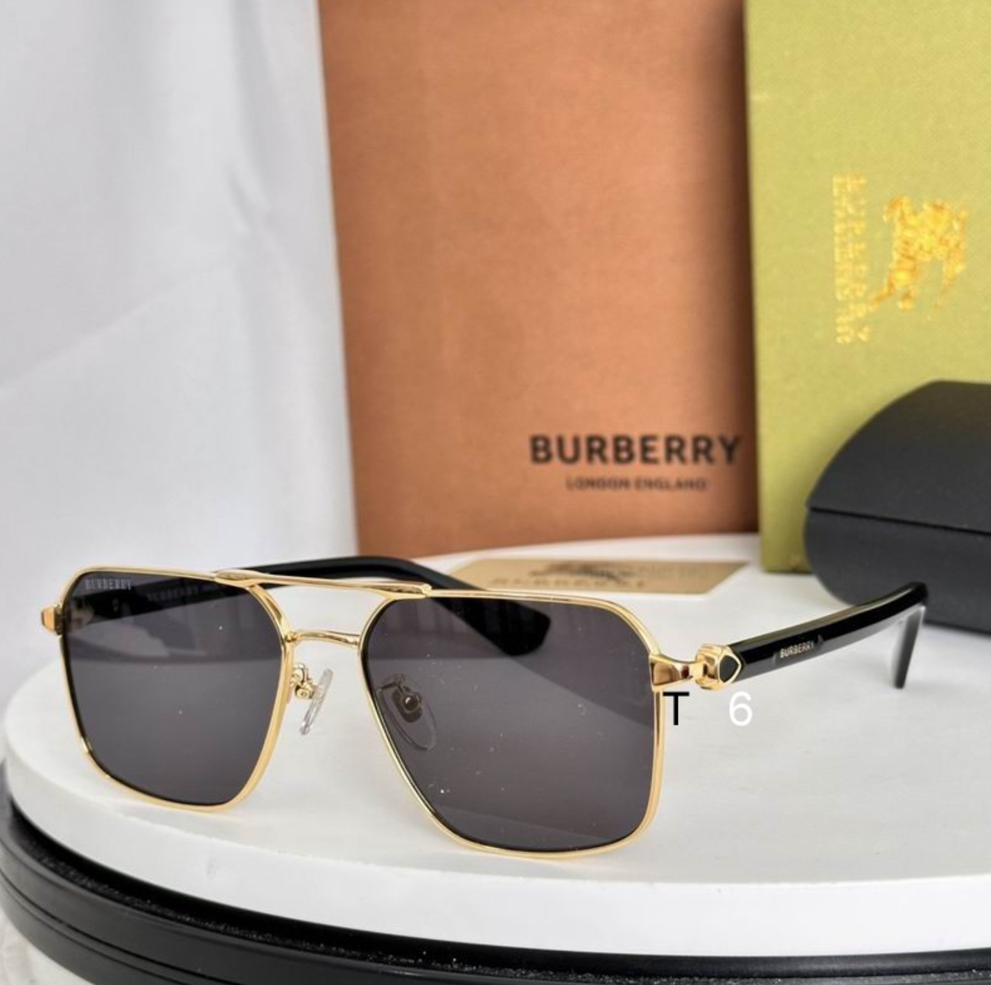 Burbry Glasses - Gold Metal Square Aviator Sunglasses Dark Lens