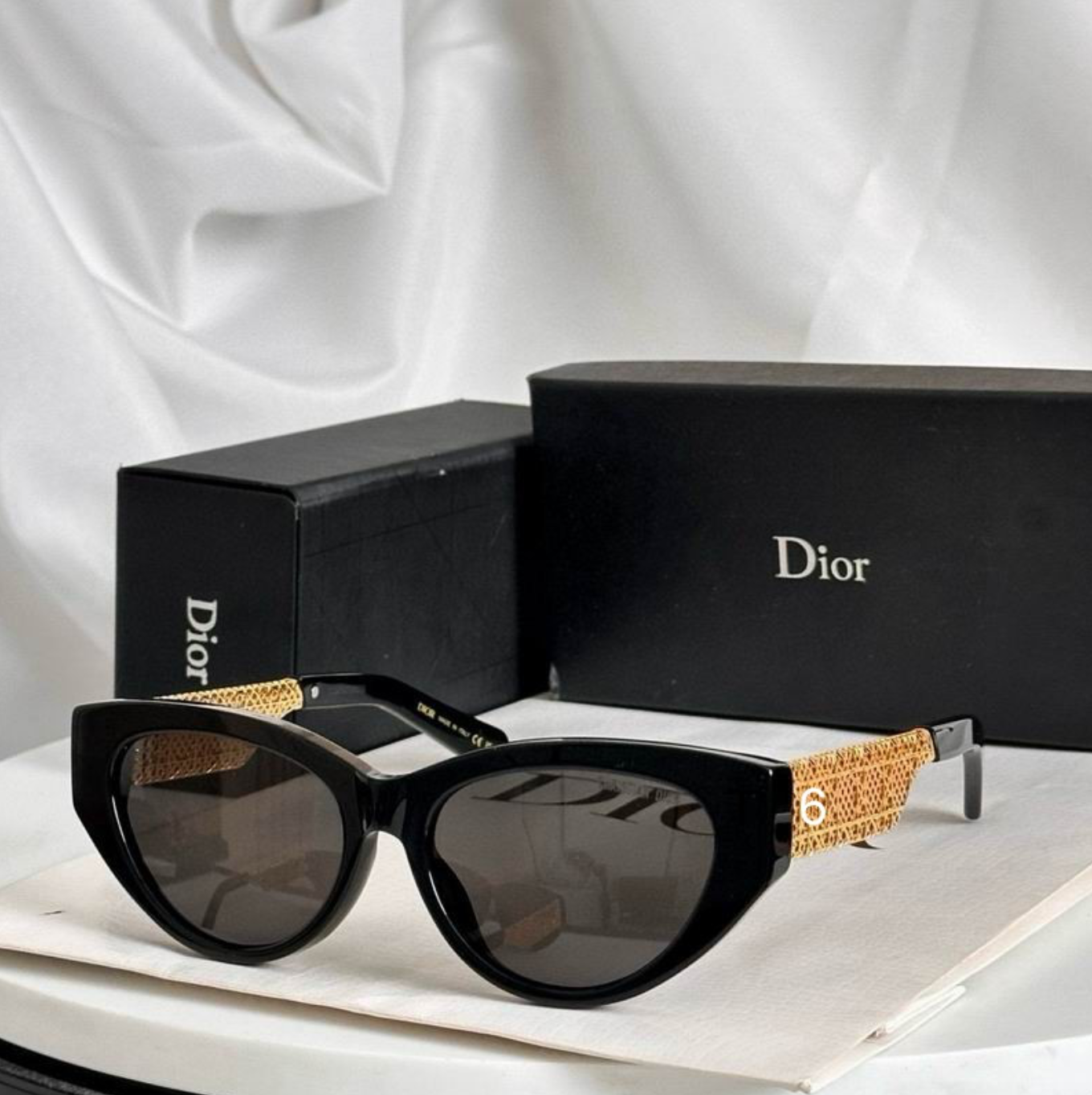 Dr Glasses - Black Cat-Eye with Dark Gray Lenses and Gold Mesh Lattice Temples