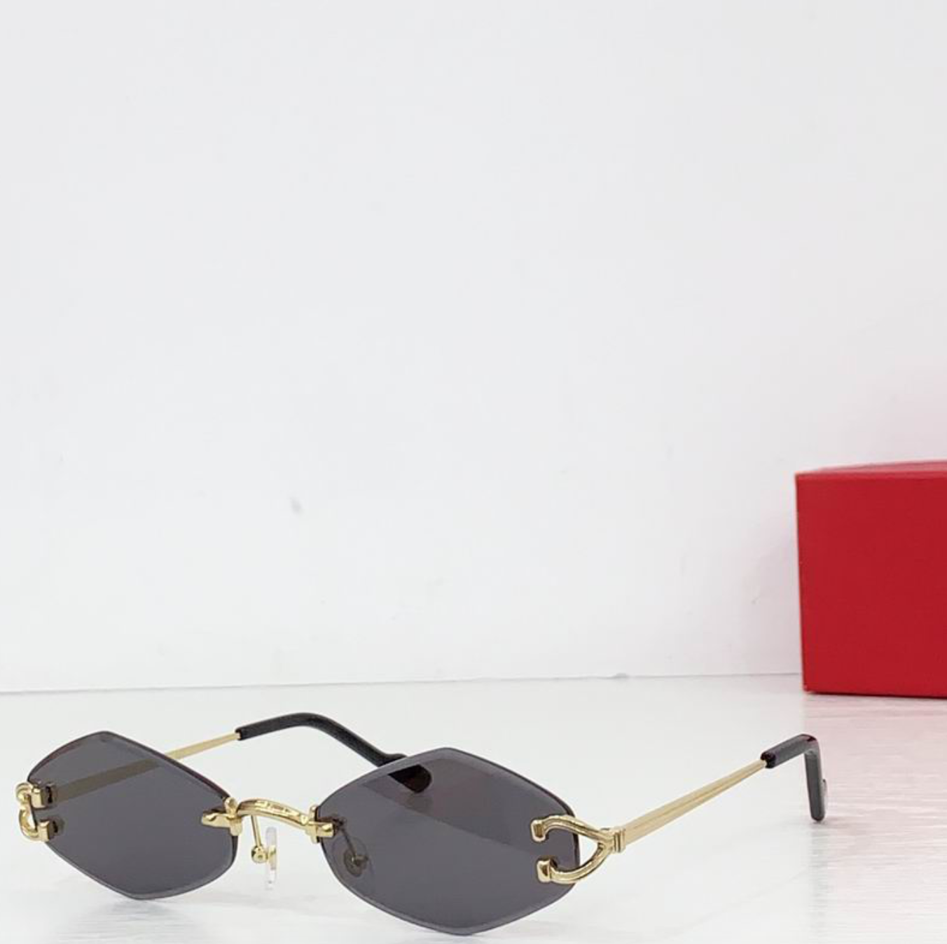 Crtir Glasses - Rimless Diamond Shape Dark Gray Gold Hardware