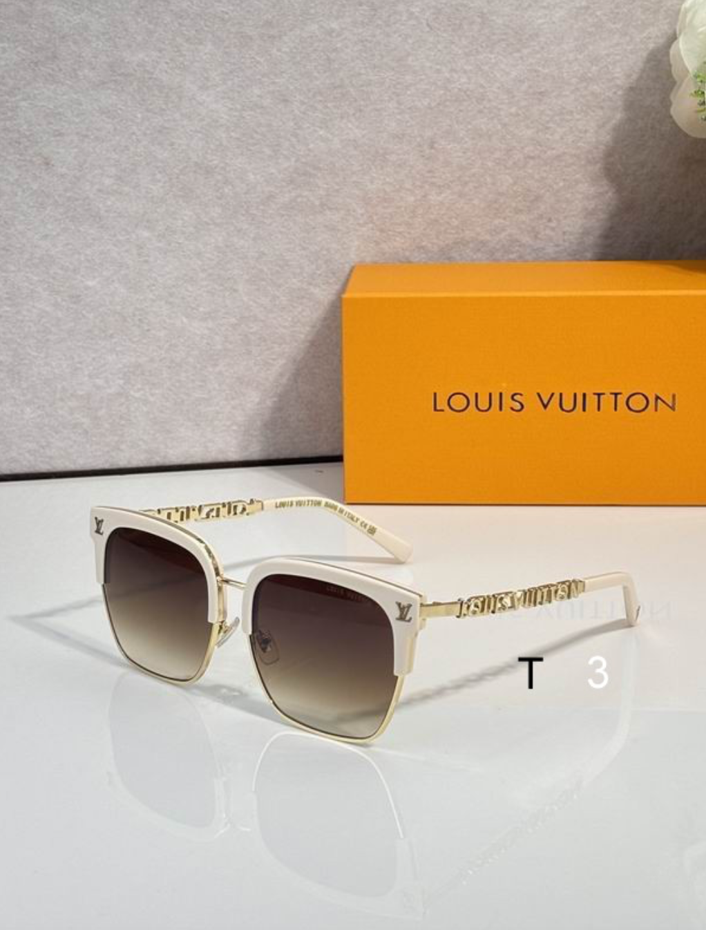 LV Glasses - White Gold Browline Half-Rim LOUIS VUITTON Arms Brown Gradient Lenses
