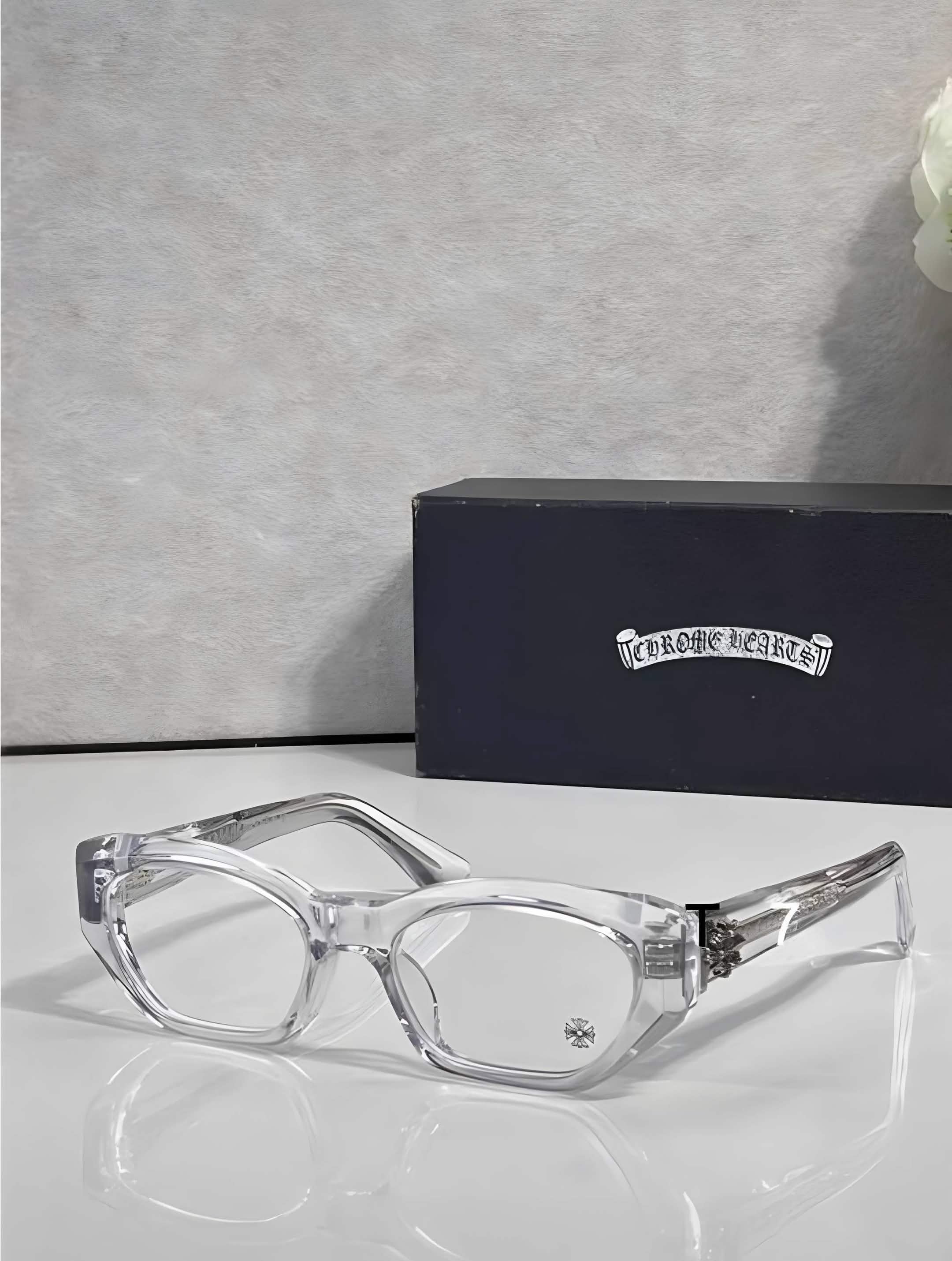 CH Glasses - Crystal Clear Cat Eye