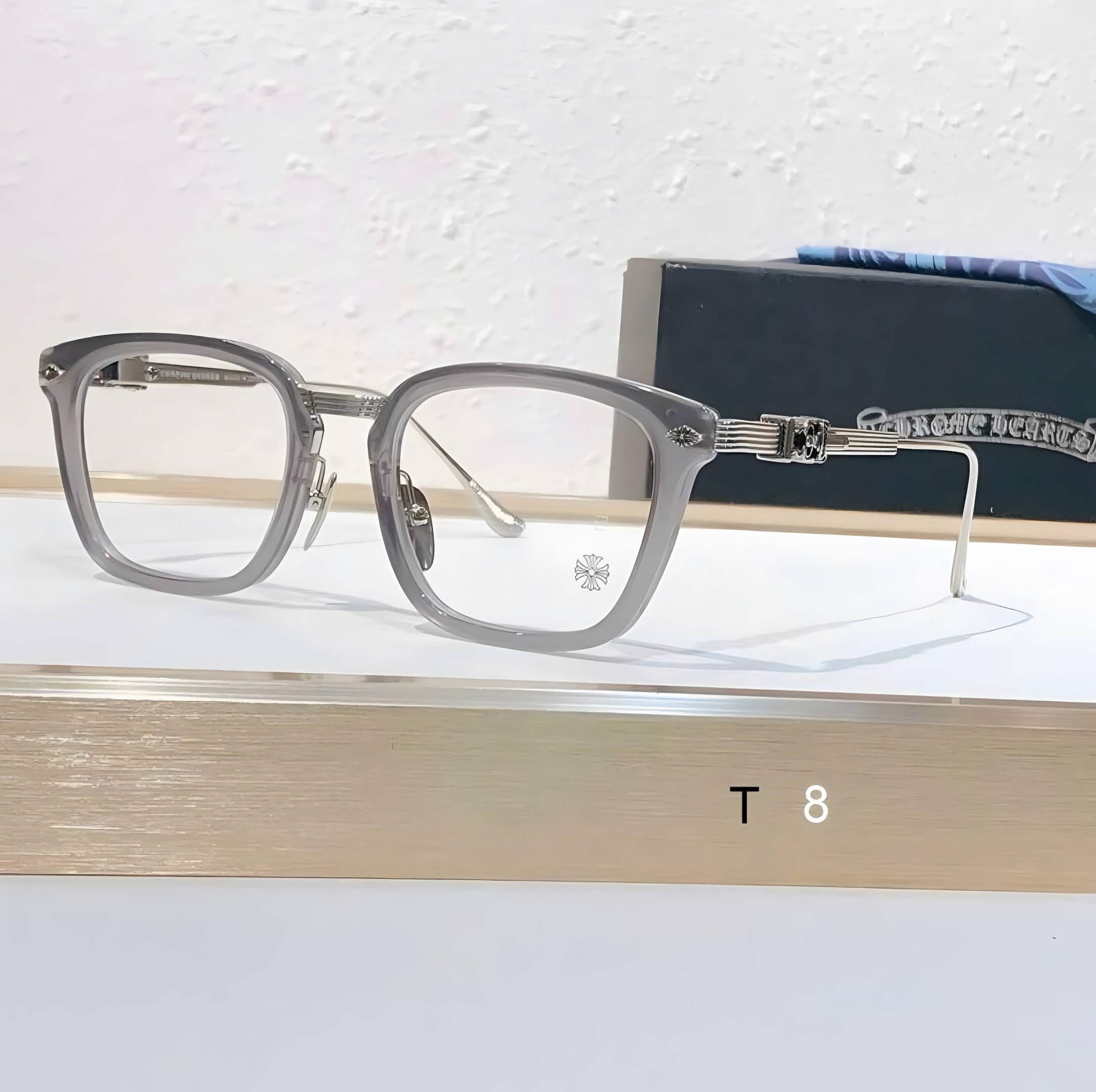 CH Glasses - Gray Crystal Large Square