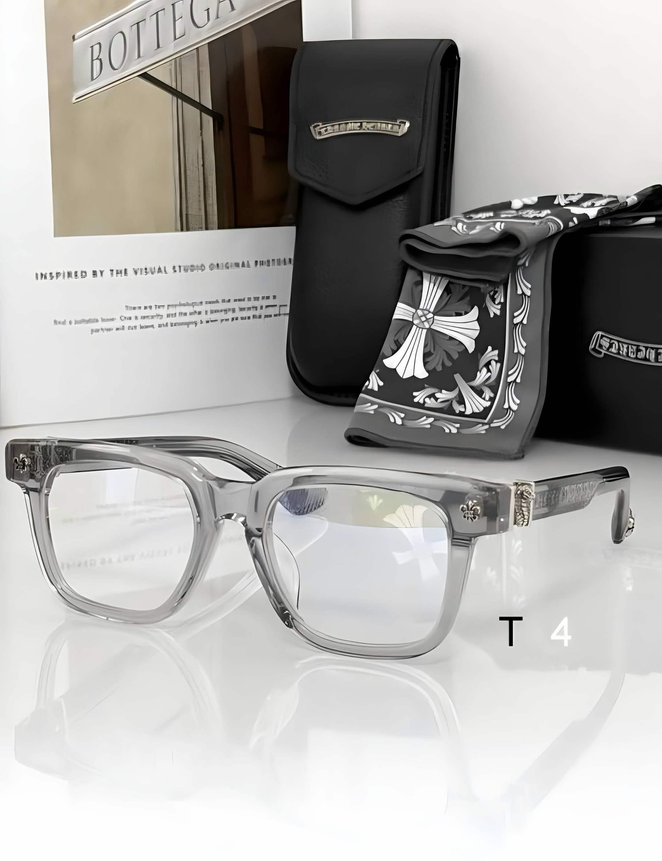 CH Glasses - Smoke Gray Transparent Square