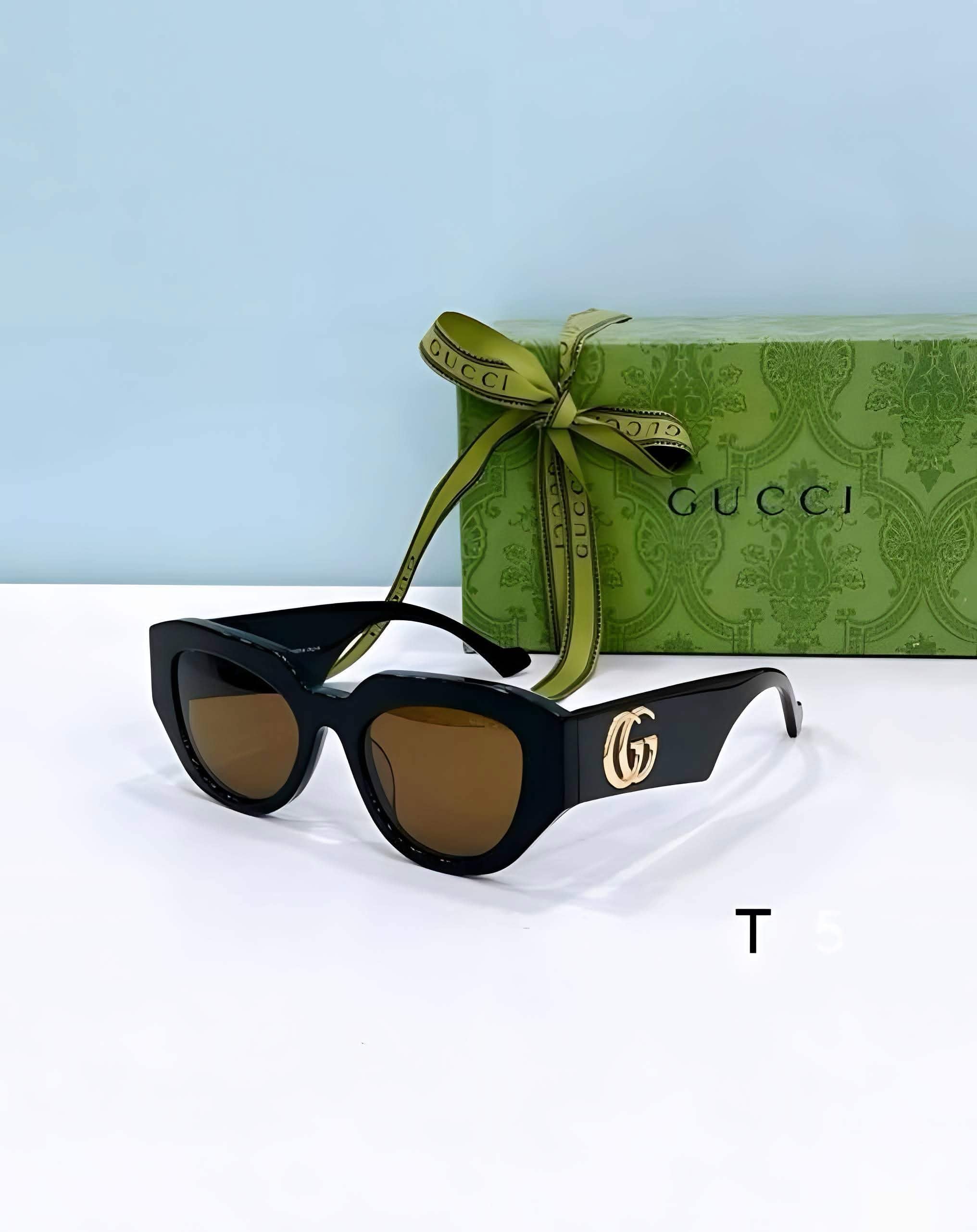 Gci Glasses - Black Chunky Cat-Eye Brown Lens GG