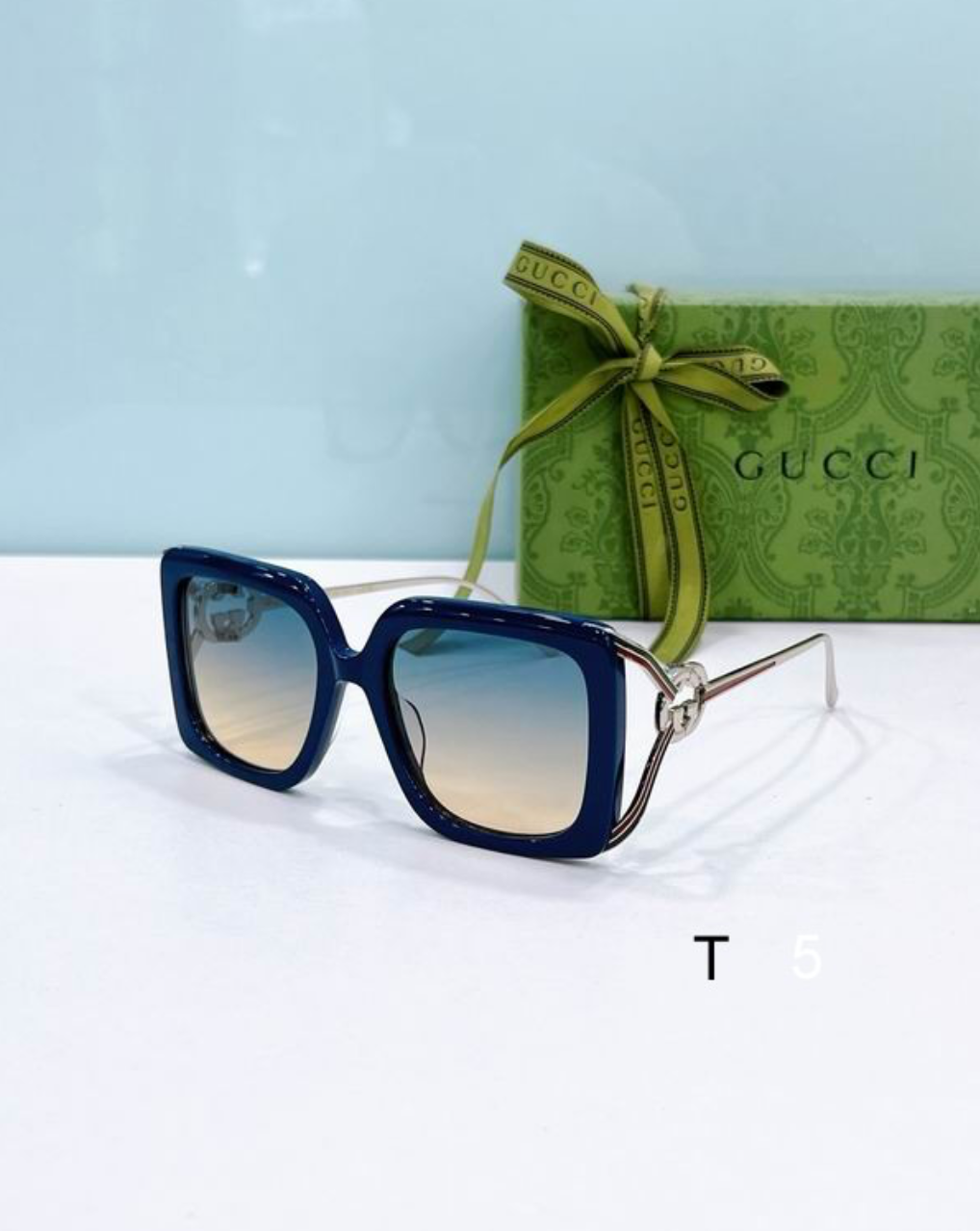 Gci Glasses - Navy Blue Oversized Square Chain GG Gradient