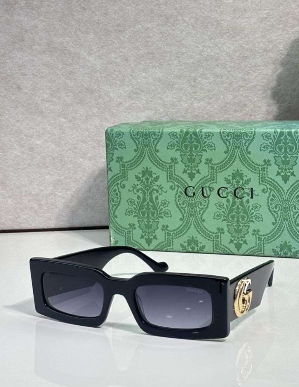 Gci Glasses - Black Thick Rectangle Blue Gradient GG