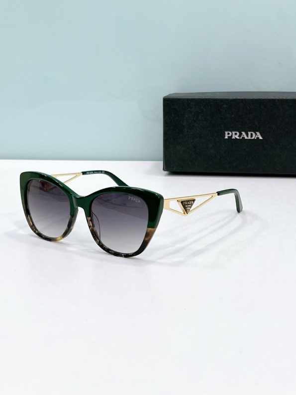 Prda Glasses - Green Tortoise Cat-Eye Gold Triangle Gray Lenses