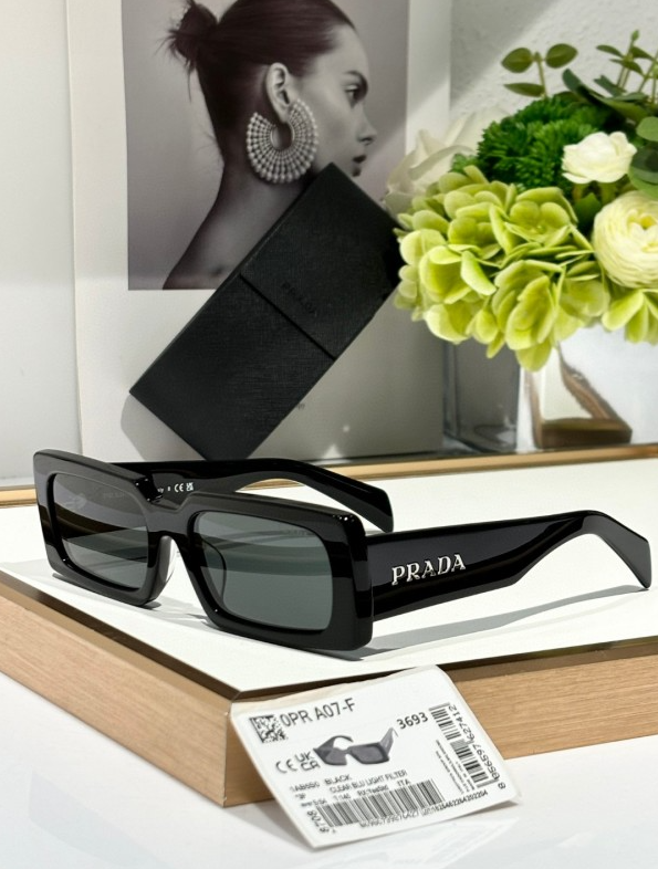 Prda Glasses - Black Narrow OPR Rectangular