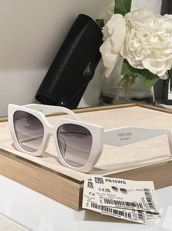 Prda Glasses - PR15WS White Cat-Eye Gray Gradient