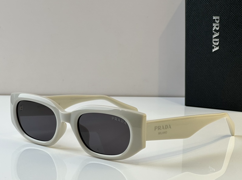 Prda Glasses - Cream Oval Dark Gray Milano