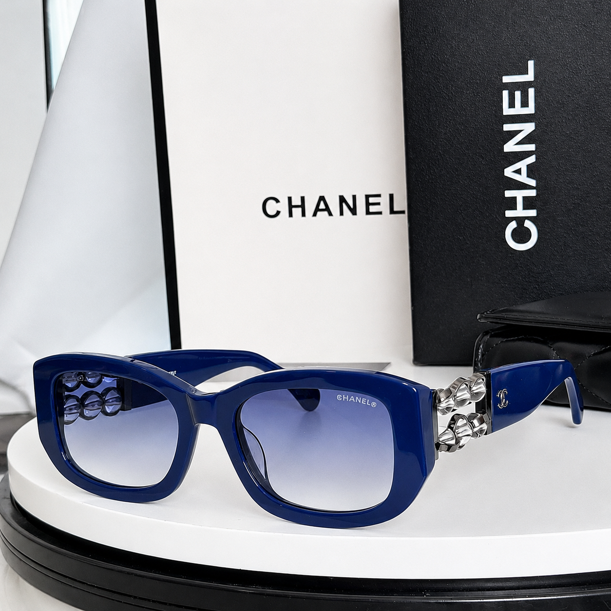 Chnel Glass - Navy Blue Square Crystal Temple