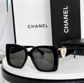 Chnel Glass - Black Oversized White Heart CC